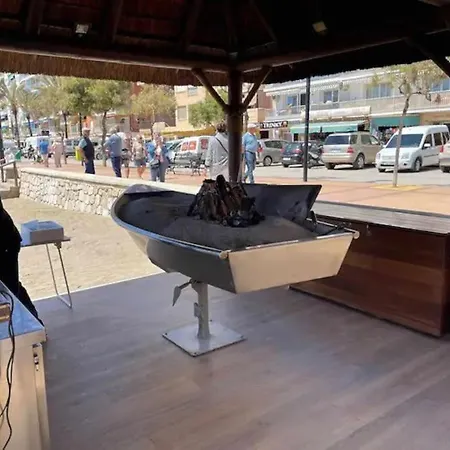 Centrico A 100 Metros De La Playa דירה *